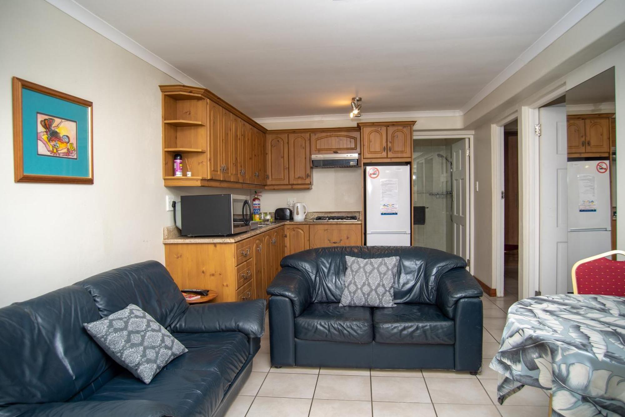 Great White Accommodation Kleinbaai Екстер'єр фото